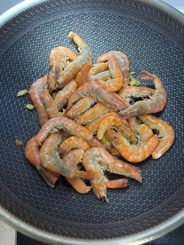 油焖大虾 第 5 步