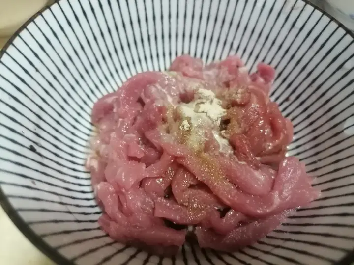 重庆鱼香肉丝 第 1 步