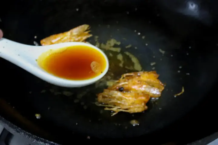 美极海鲜炒饭 第 5 步