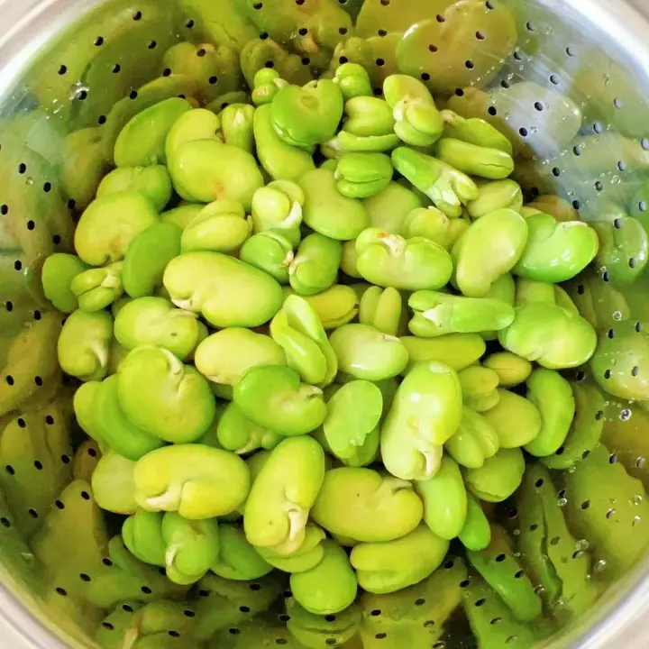 蚕豆米烧乌鸡 第 9 步