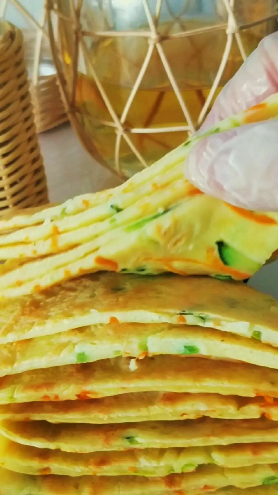蔬菜鸡蛋早餐饼成品图