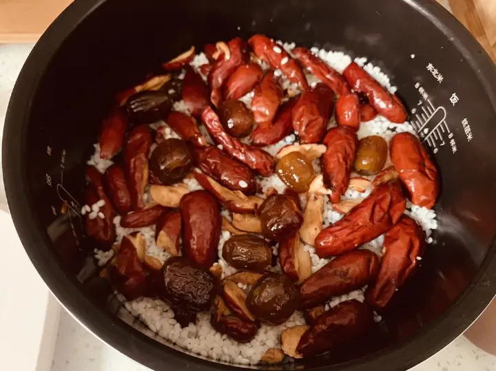 电饭锅版甑糕 第 1 步