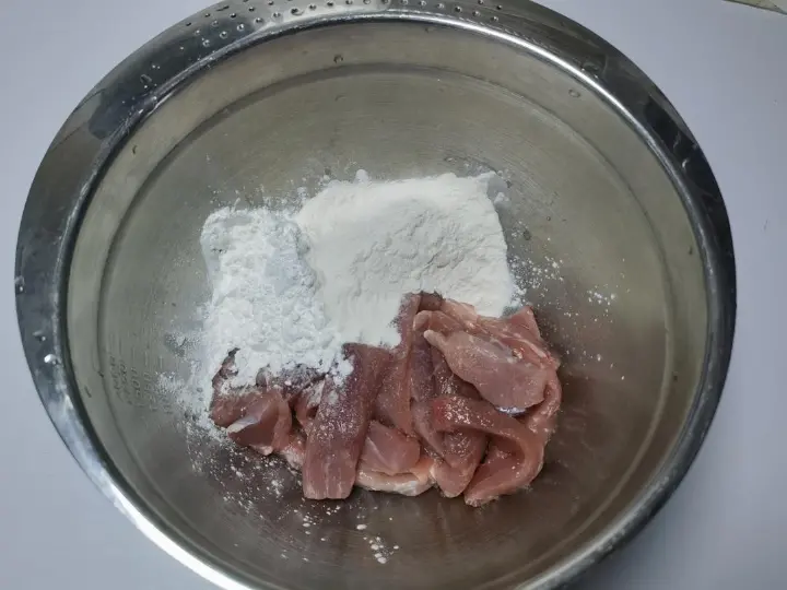 糖醋里脊 第 2 步