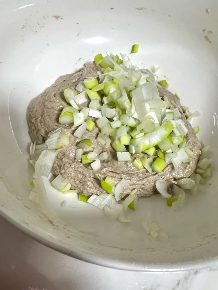 葱花荞麦面饼 第 4 步