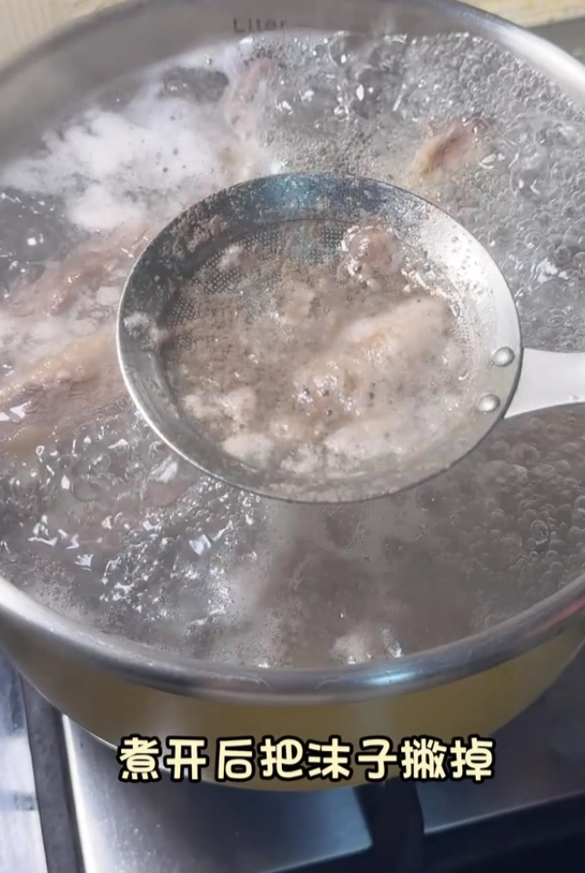 清汤牛腩 第 2 步