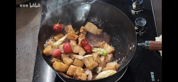 猪肉炖粉条 第 7 步