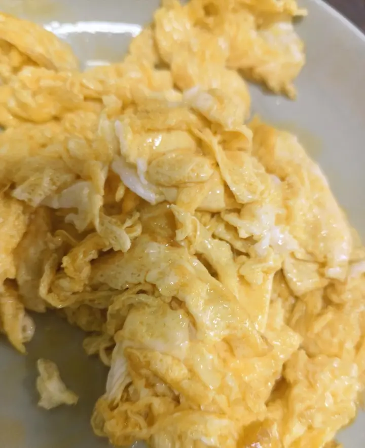 包菜胡萝卜炒鸡蛋 第 3 步