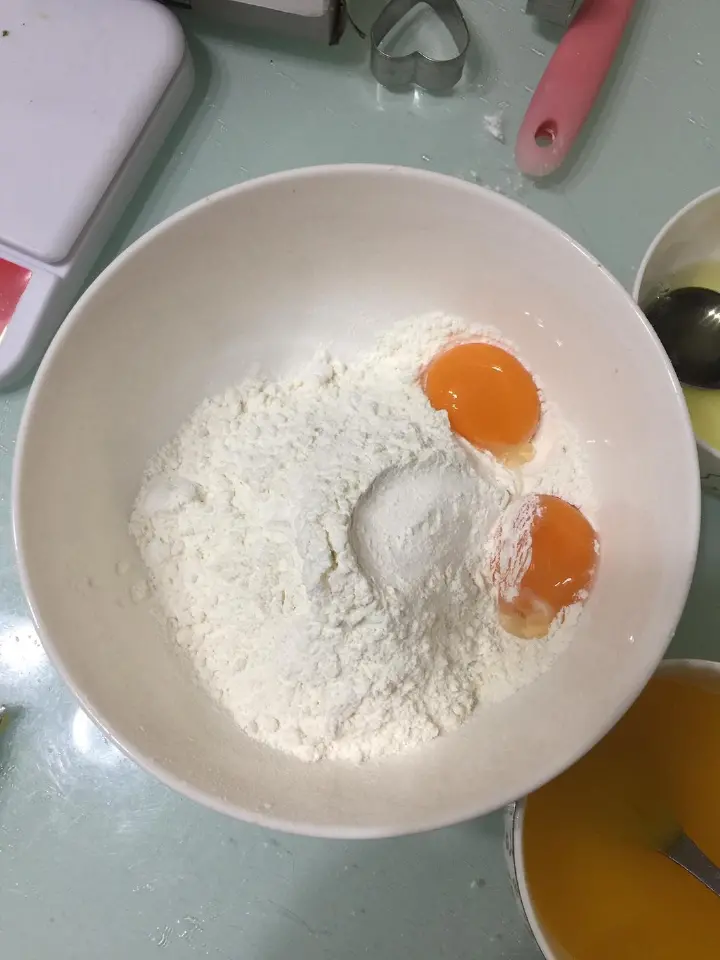 空气炸锅黄油饼干 第 2 步