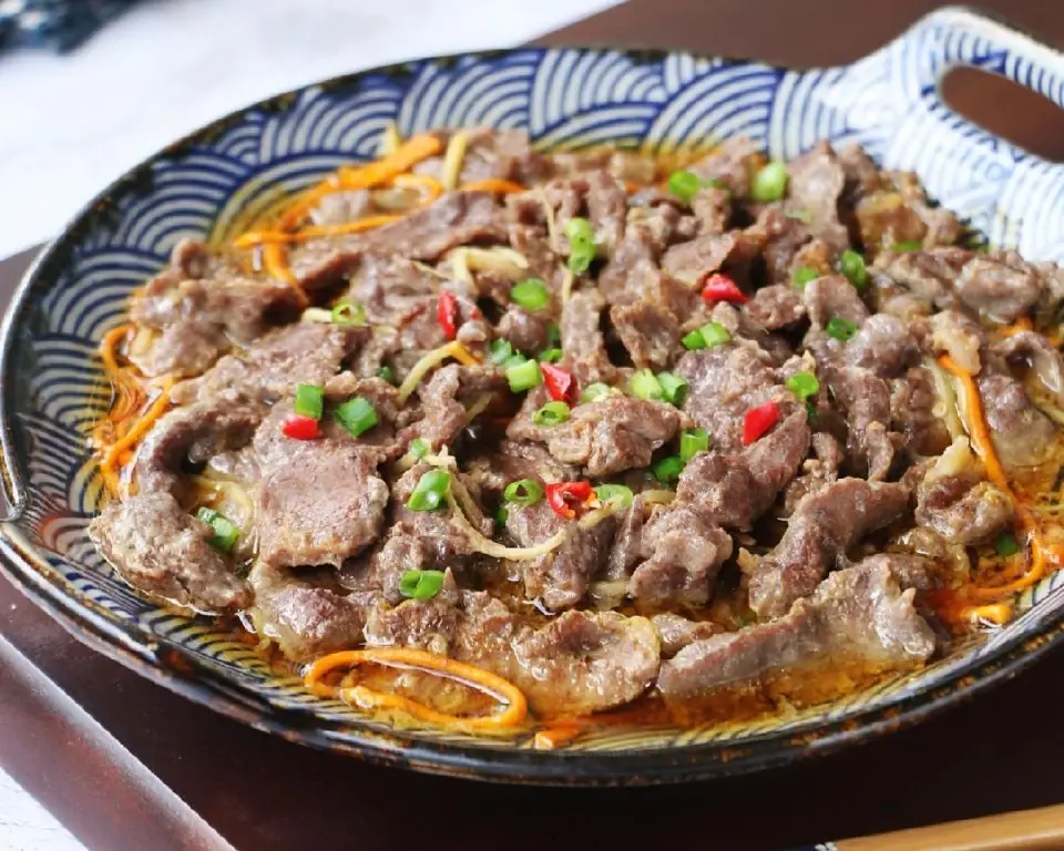 虫草花蒸牛肉成品图