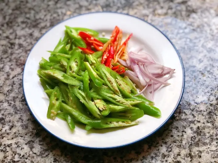 家常腊味小炒 第 5 步