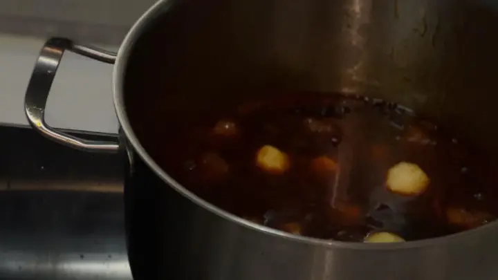 小土豆烧排骨 第 6 步
