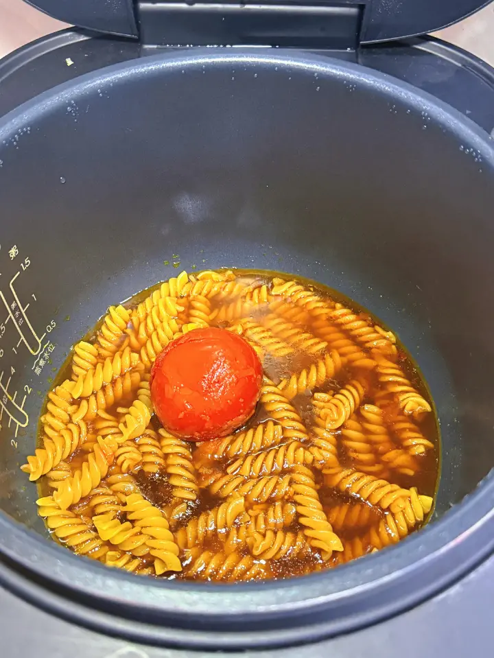 电饭锅香辣番茄意面 第 5 步