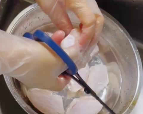 干锅鸡翅虾 第 3 步