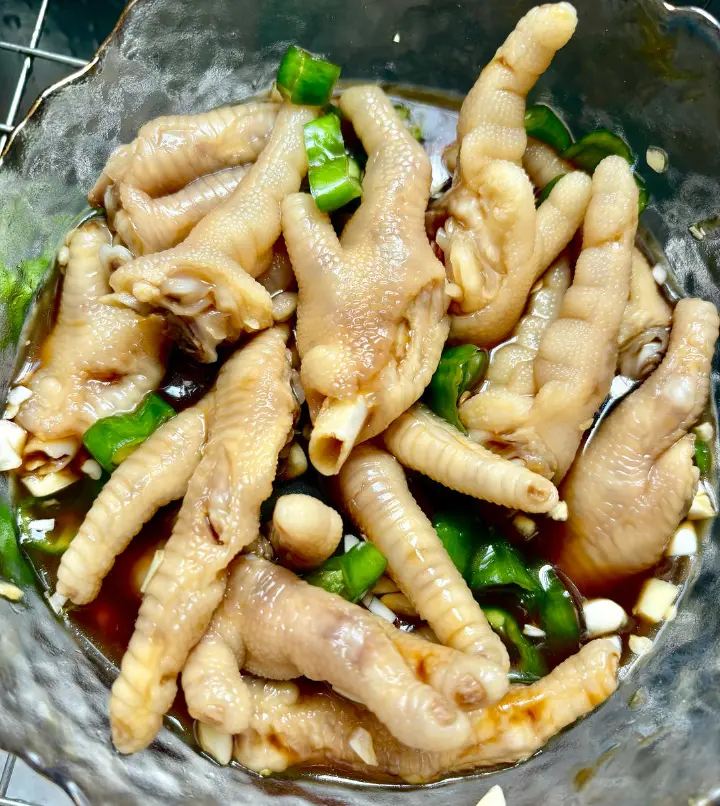 酸辣泡鸡爪 第 4 步