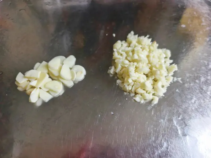 酸菜土豆丝 第 3 步