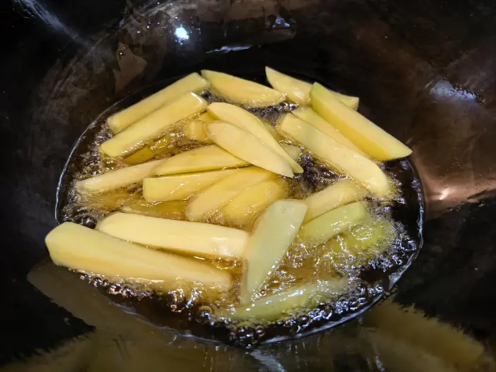 刀豆烧土豆 第 3 步