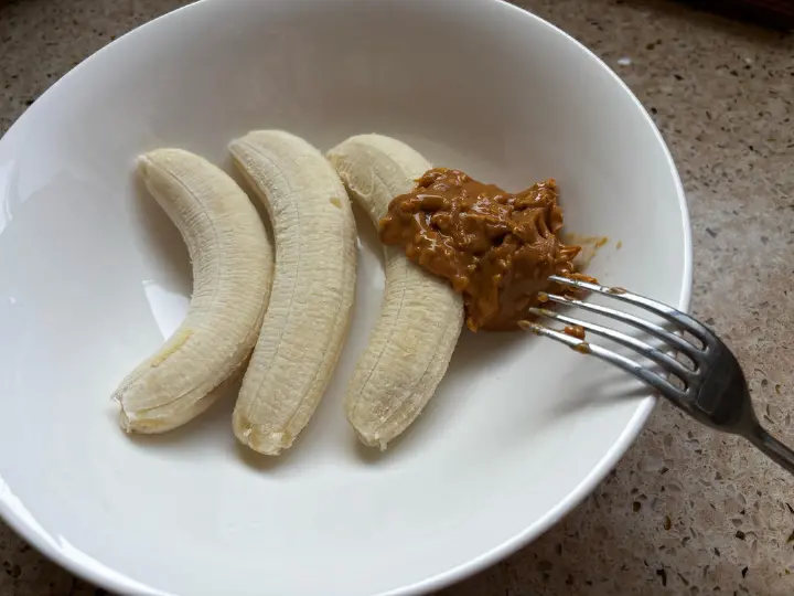 燕麦香蕉巧克力饼 第 2 步