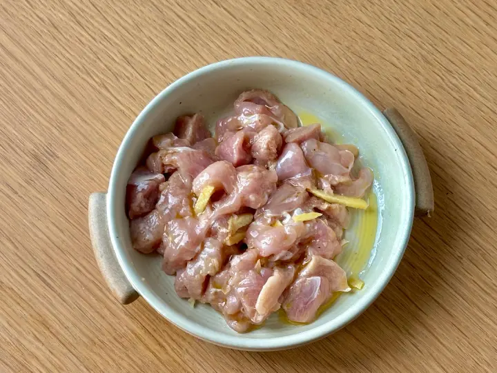 鸡腿肉杂粮饭 第 3 步