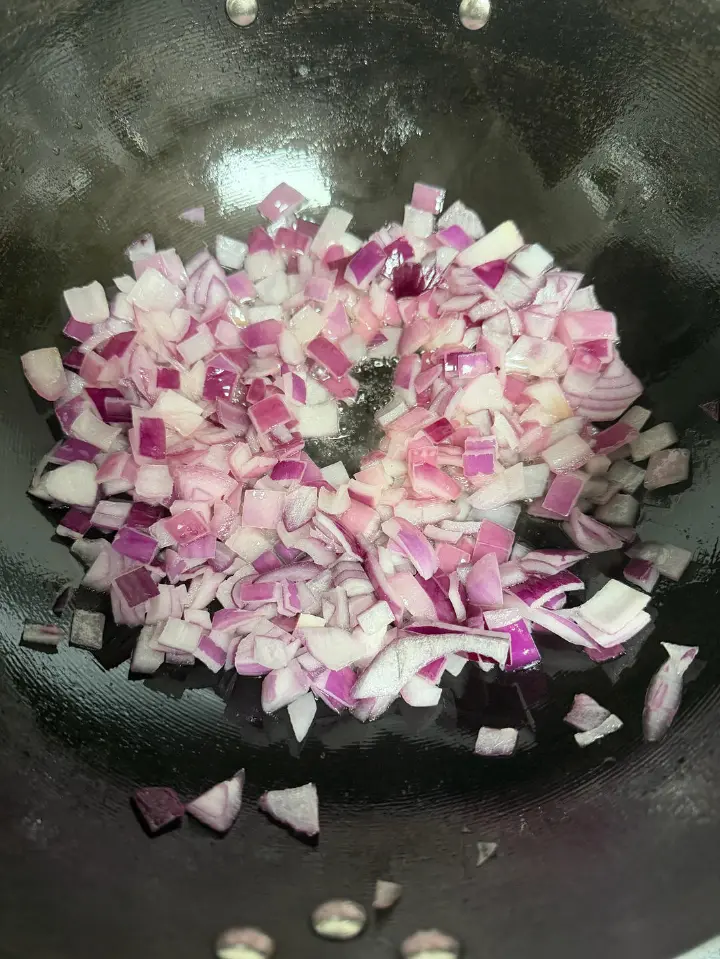 香菇卤鸡腿饭 第 4 步