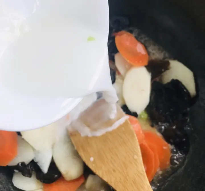淮山炒木耳 第 5 步