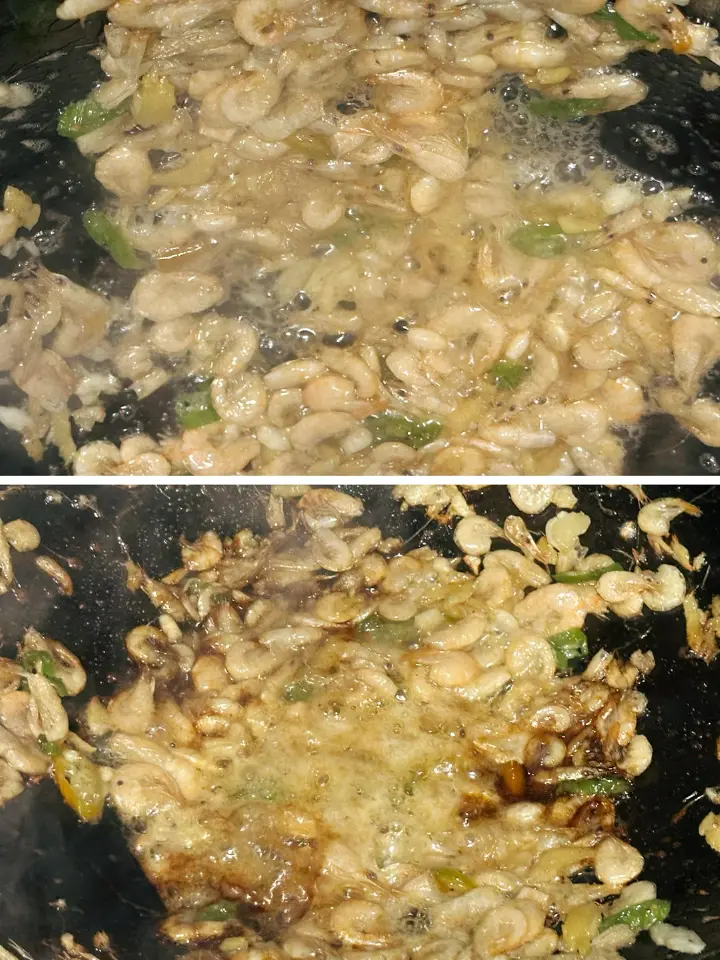 葱丝爆炒小河虾 第 4 步