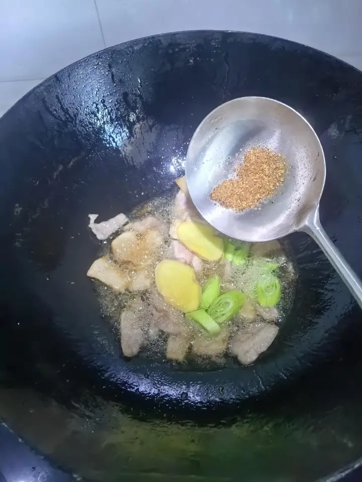 东北土豆炖豆角 第 8 步