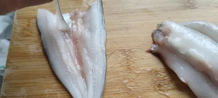 椒盐豆腐鱼 第 4 步