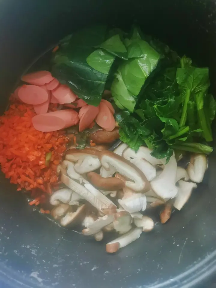 懒人电饭煲煲仔饭 第 4 步