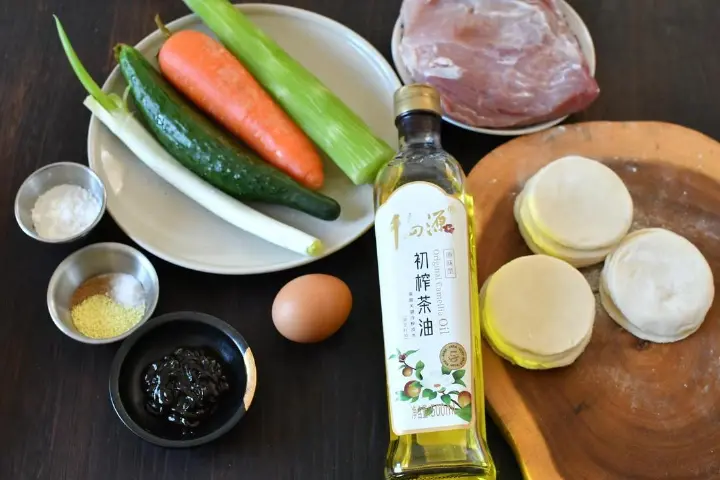 京酱肉丝卷 第 1 步