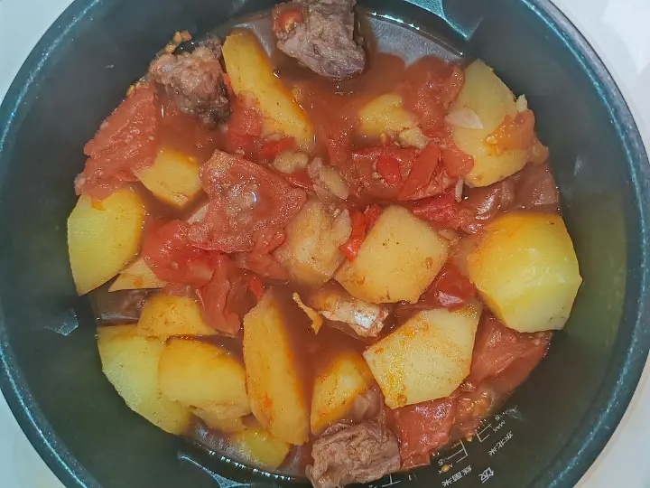 番茄土豆炖牛腩 第 4 步