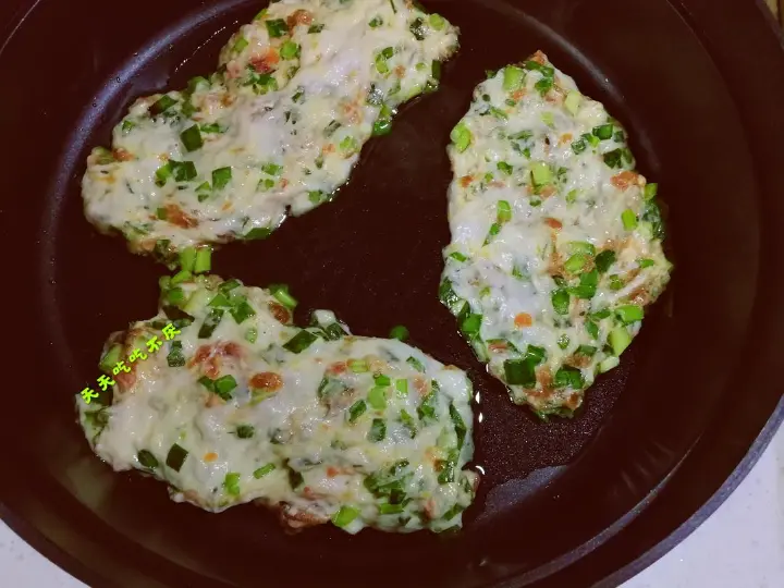 懒人发面韭菜肉饼 第 7 步