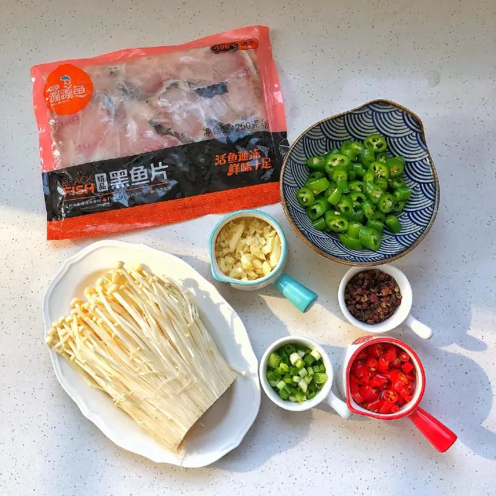 香辣剁椒黑鱼片 第 3 步