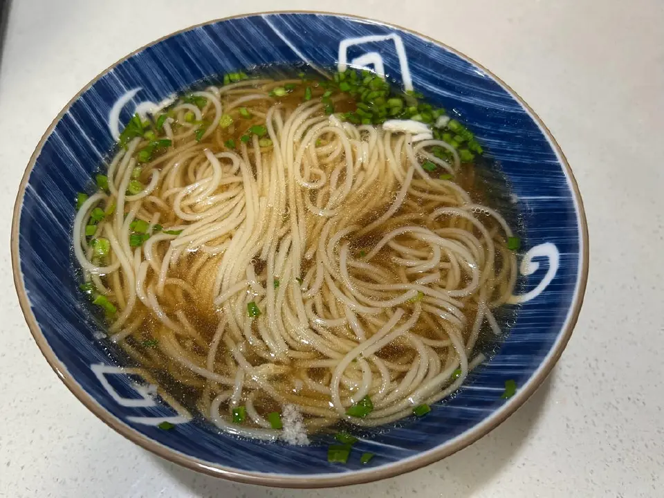 快手清汤面成品图