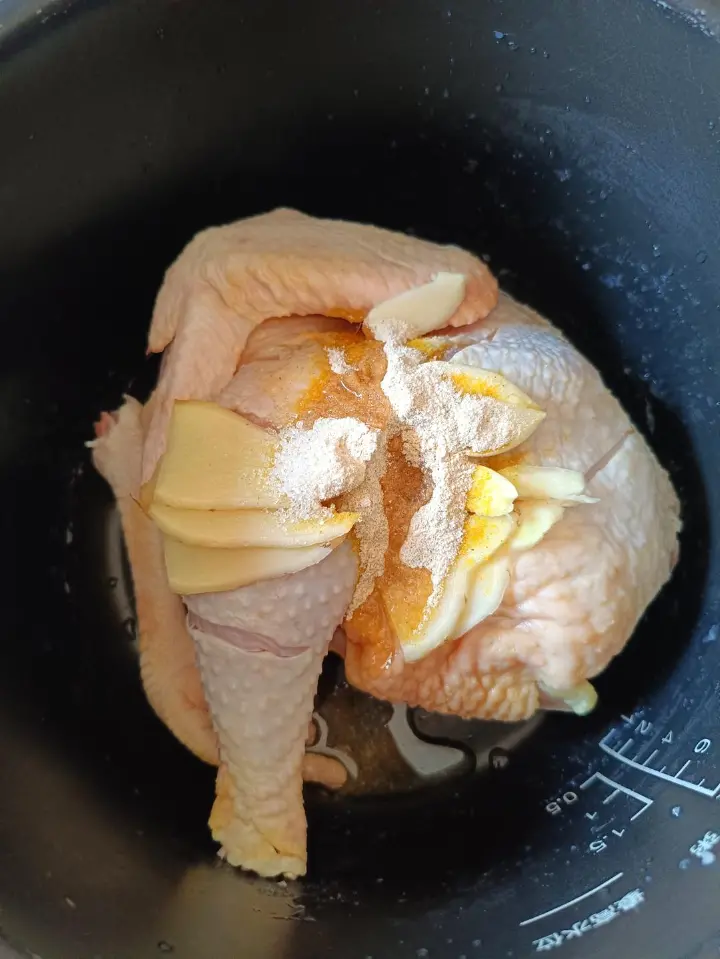 手撕盐焗鸡 第 4 步