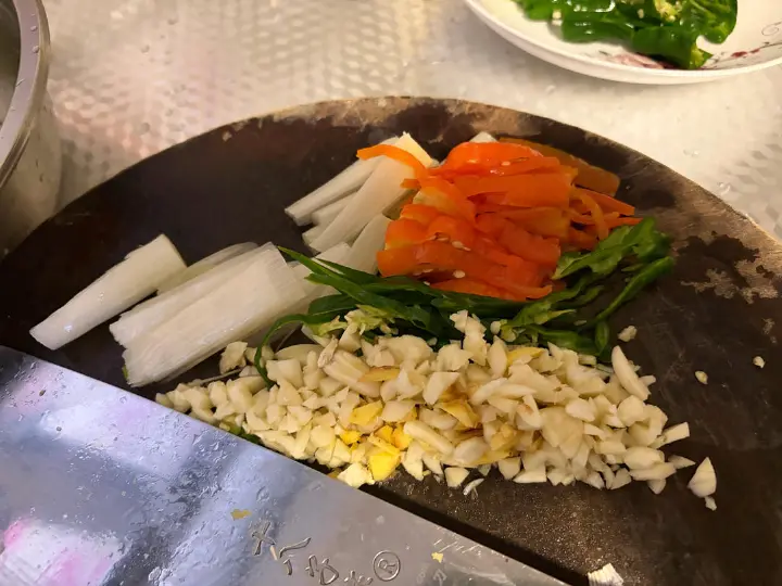 芹菜炒猪腰 第 6 步