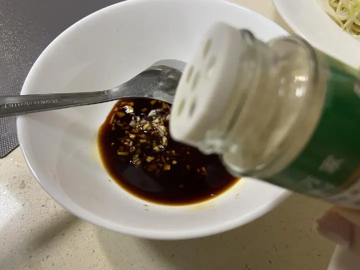 椒麻鸡丝凉面 第 12 步