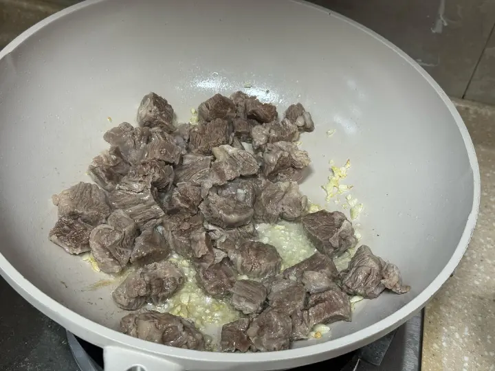 番茄炖牛腩 第 5 步