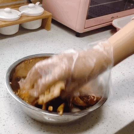电饭锅无油手枪腿 第 1 步