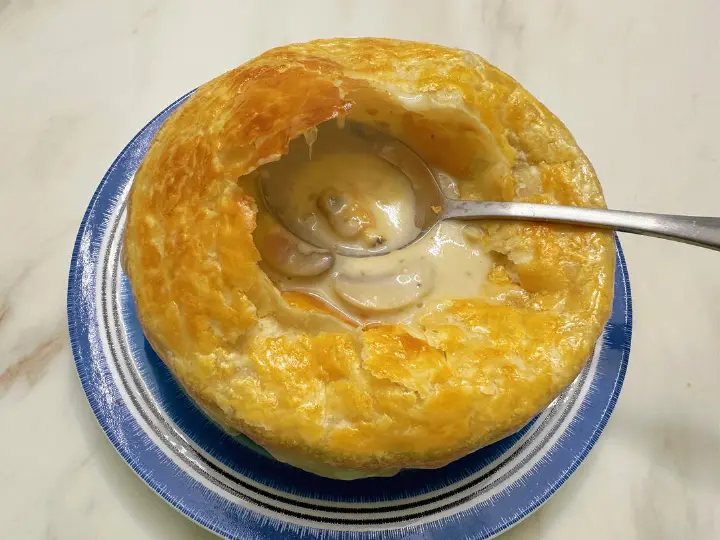 酥皮蛤蜊奶油浓汤 第 18 步