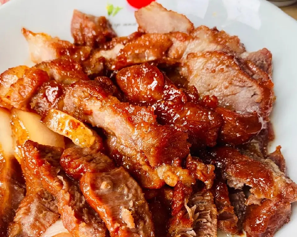 电饭锅叉烧肉成品图