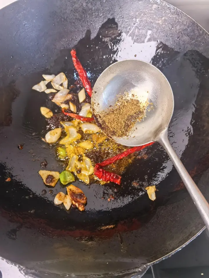鱼籽鱼泡烧豆腐 第 9 步