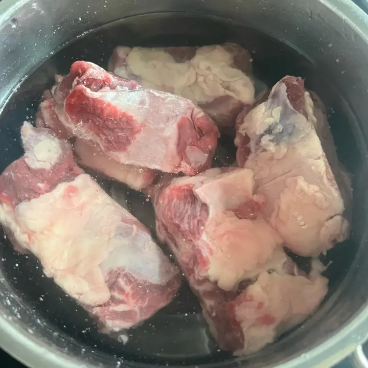 电饭煲红烧牛排骨 第 1 步