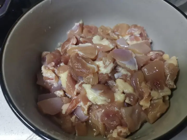 家常宫保鸡丁 第 1 步