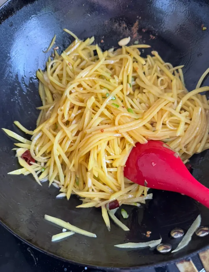 家常炒土豆丝 第 7 步