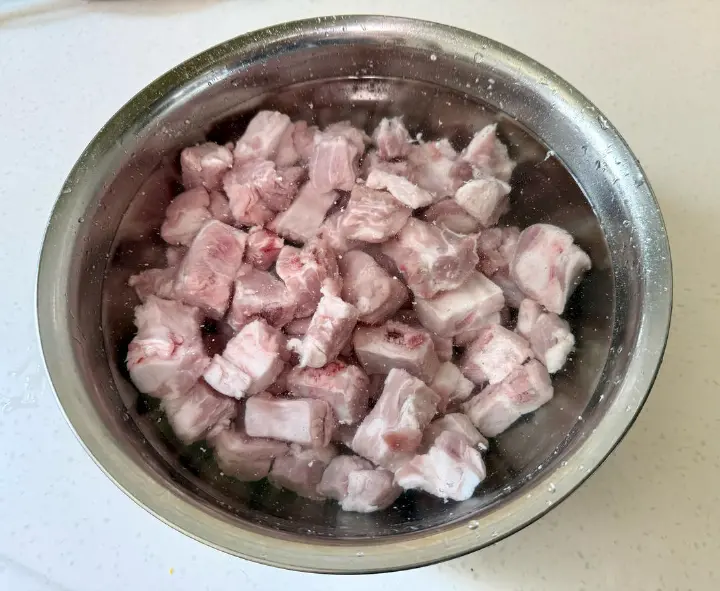 糖醋红烧排骨 第 2 步
