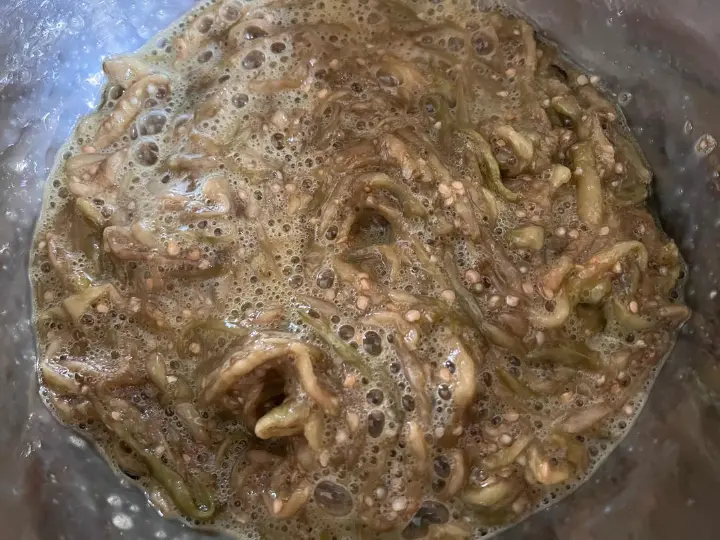 茄子鸡蛋饼 第 5 步