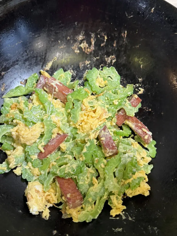 午餐肉苦瓜炒蛋 第 11 步