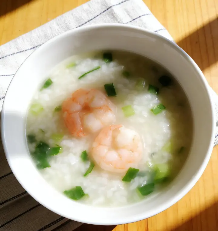 虾仁蔬菜粥 第 5 步