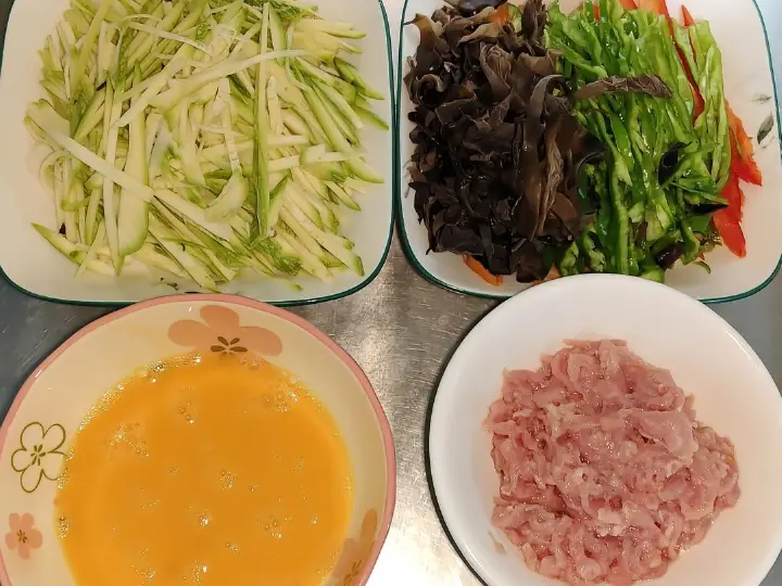 家常鱼香肉丝 第 1 步