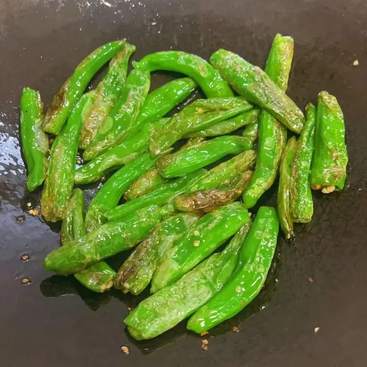 擂辣椒皮蛋茄子 第 5 步